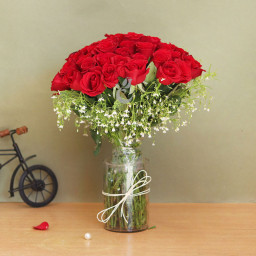 Red Rose Bouquet for Mother's Day - Happy Vase Red Rose Bouquet for Mother's Day - Happy Vase