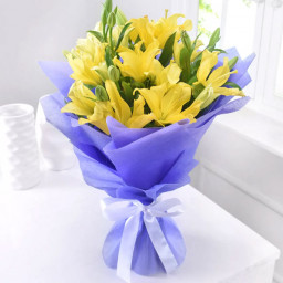 Yellow Lilies Bouquet for Women's Day - Pastel Yellow Lilies Yellow Lilies Bouquet for Women's Day - Pastel Yellow Lilies