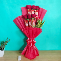 Adorable Gesture: A Gift Combo of 6 KitKat chocolates and 6 red roses bouquet Adorable Gesture: A Gift Combo of 6 KitKat chocolates and 6 red roses bouquet