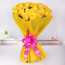 Yellow Rose Bouquet for Valentine's Day - Gracious Posy Yellow Rose Bouquet for Valentine's Day - Gracious Posy