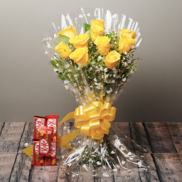 Yellow Rose Bouquet for Valentine's Day - Wrapped Amenity Yellow Rose Bouquet for Valentine's Day - Wrapped Amenity