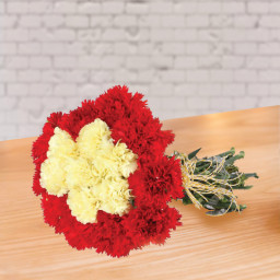 Red Carnation Bouquet for Valentine's Day - Love Hook Red Carnation Bouquet for Valentine's Day - Love Hook