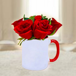Red Rose Arrangement for Women's Day - Sweetest Wooer