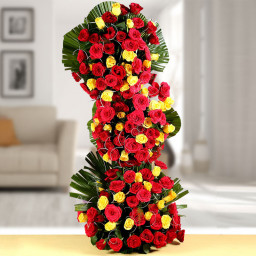 Red Rose Bouquet for Valentine's Day - Hotshot Flower Bunch Red Rose Bouquet for Valentine's Day - Hotshot Flower Bunch