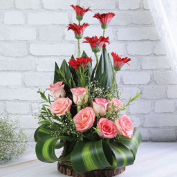 Pink Rose Basket for Valentine's Day - Rosy Radiance